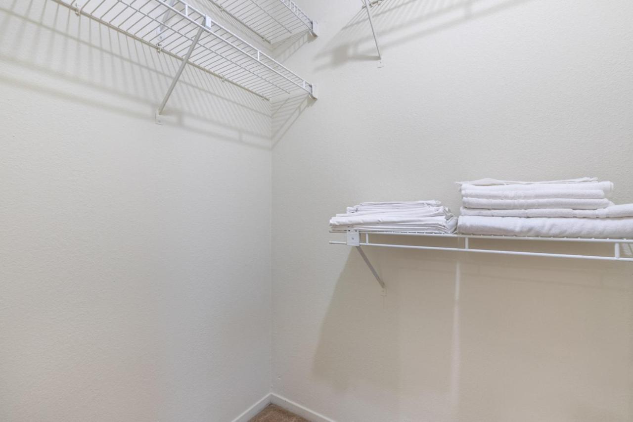 Apartment S W Movie Nr Att Park Sfo-151